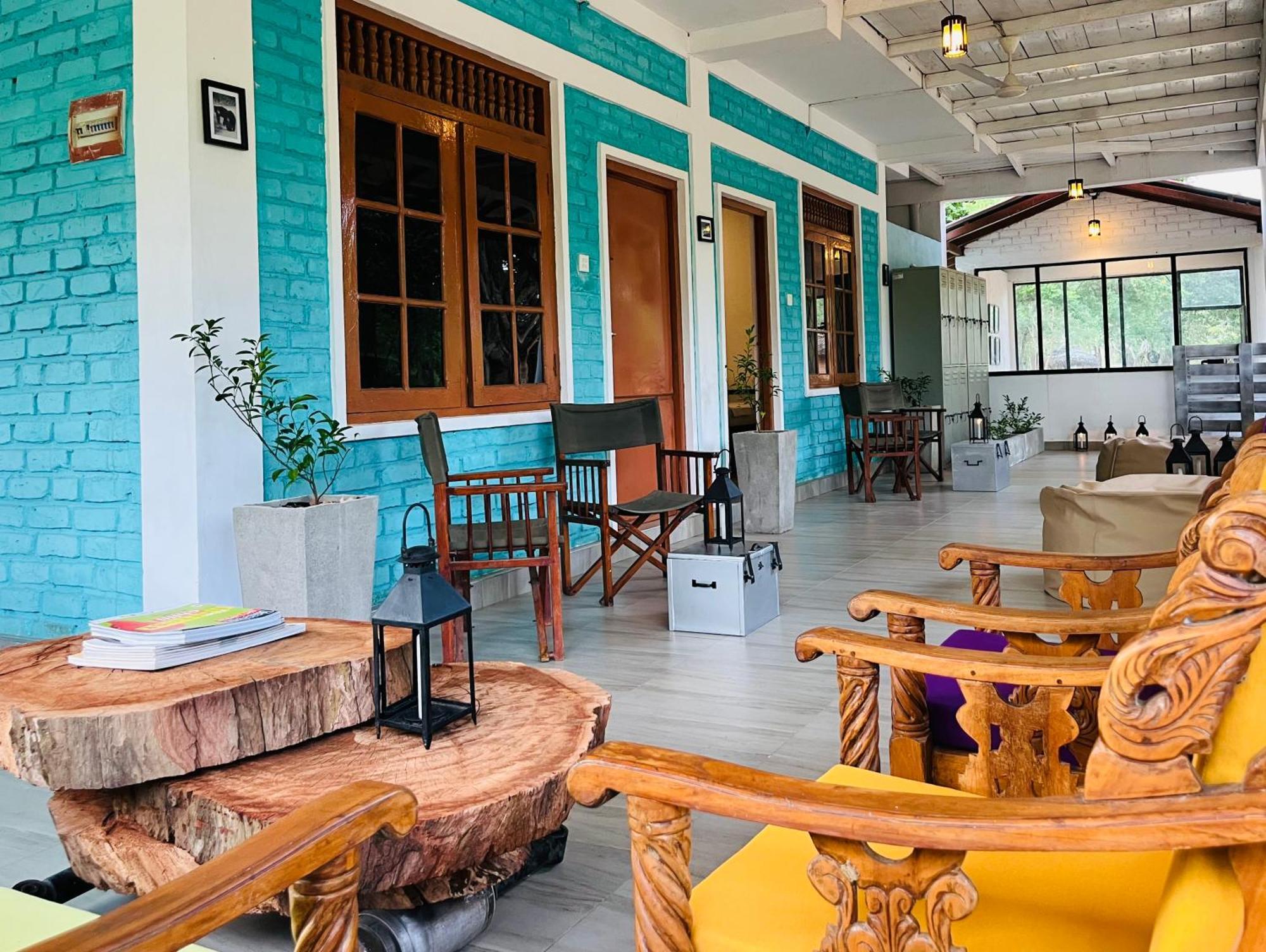 Funky Leopard Safari Lodge Bordering Yala National Park Kataragama Exterior foto