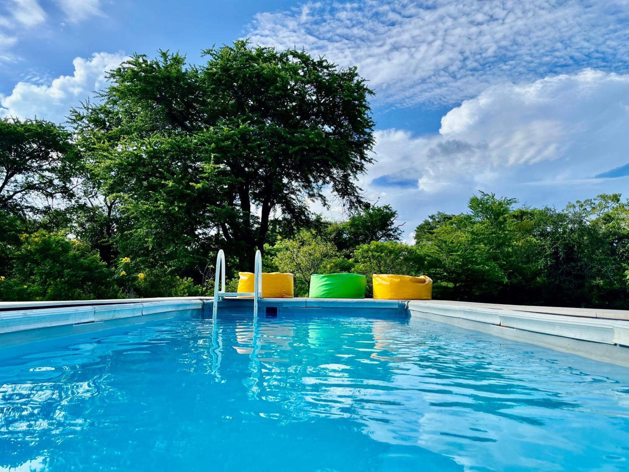 Funky Leopard Safari Lodge Bordering Yala National Park Kataragama Exterior foto